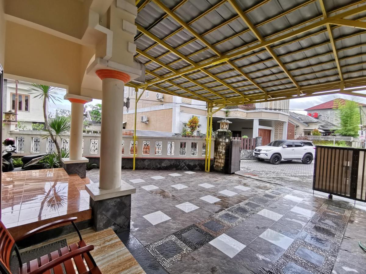 Nariska Suite Homestay Γιογκιακάρτα Εξωτερικό φωτογραφία