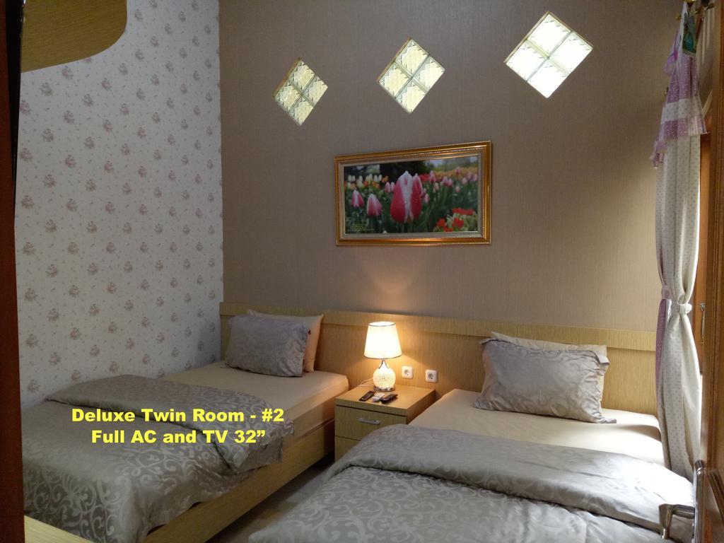 Nariska Suite Homestay Γιογκιακάρτα Εξωτερικό φωτογραφία
