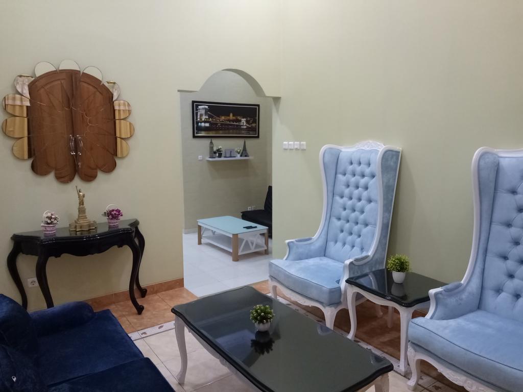 Nariska Suite Homestay Γιογκιακάρτα Εξωτερικό φωτογραφία